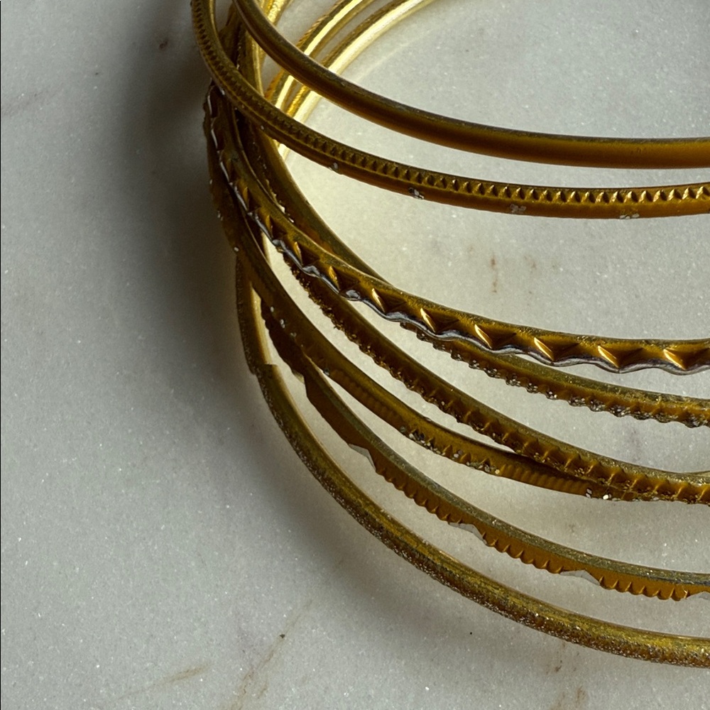 Vintage Chic Gold and Yellow Bangle Bracelet Set - Picture 2 of 5